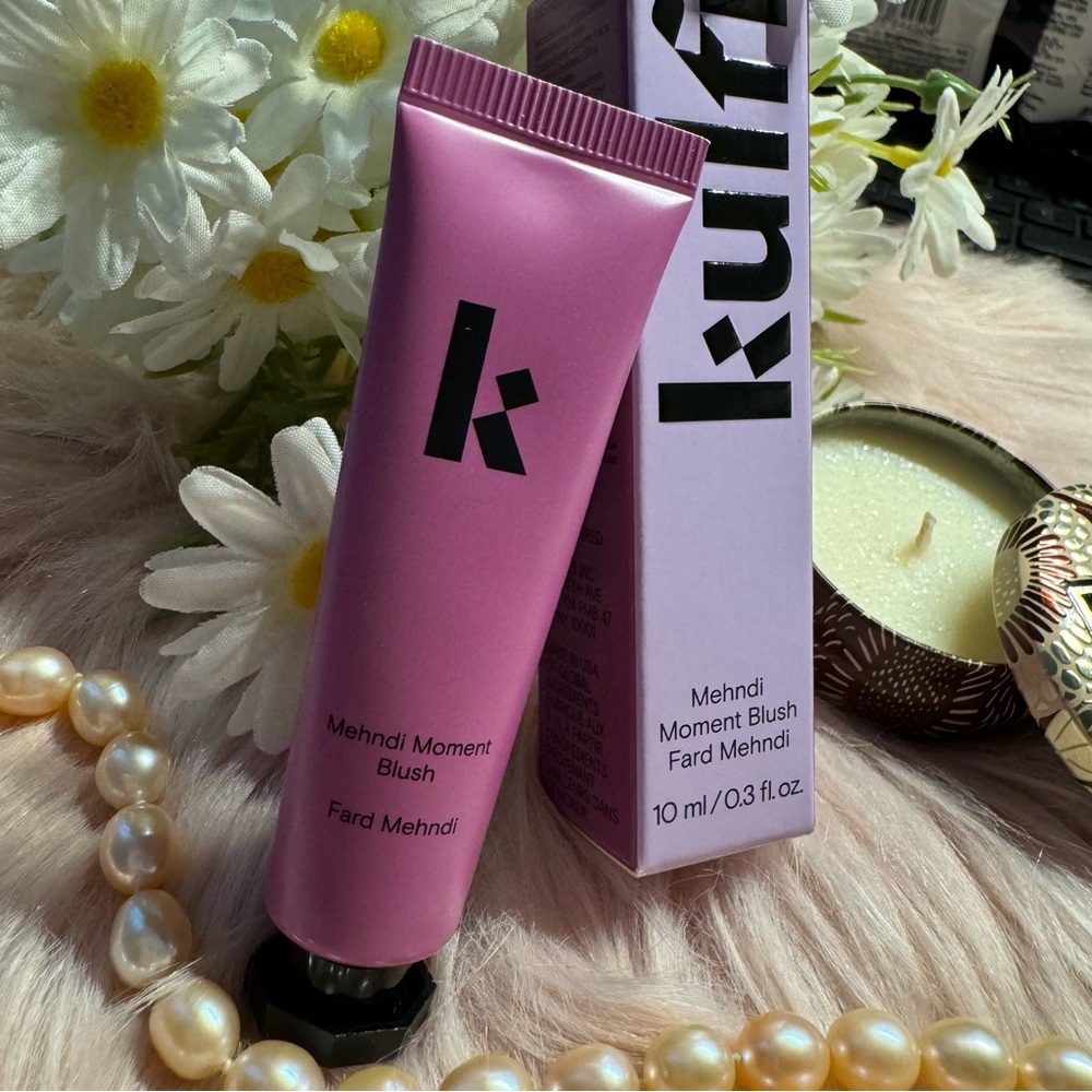 NWB SEALED KULFI
Mehndi Moment Long-Lasting Radiant Cream Blush